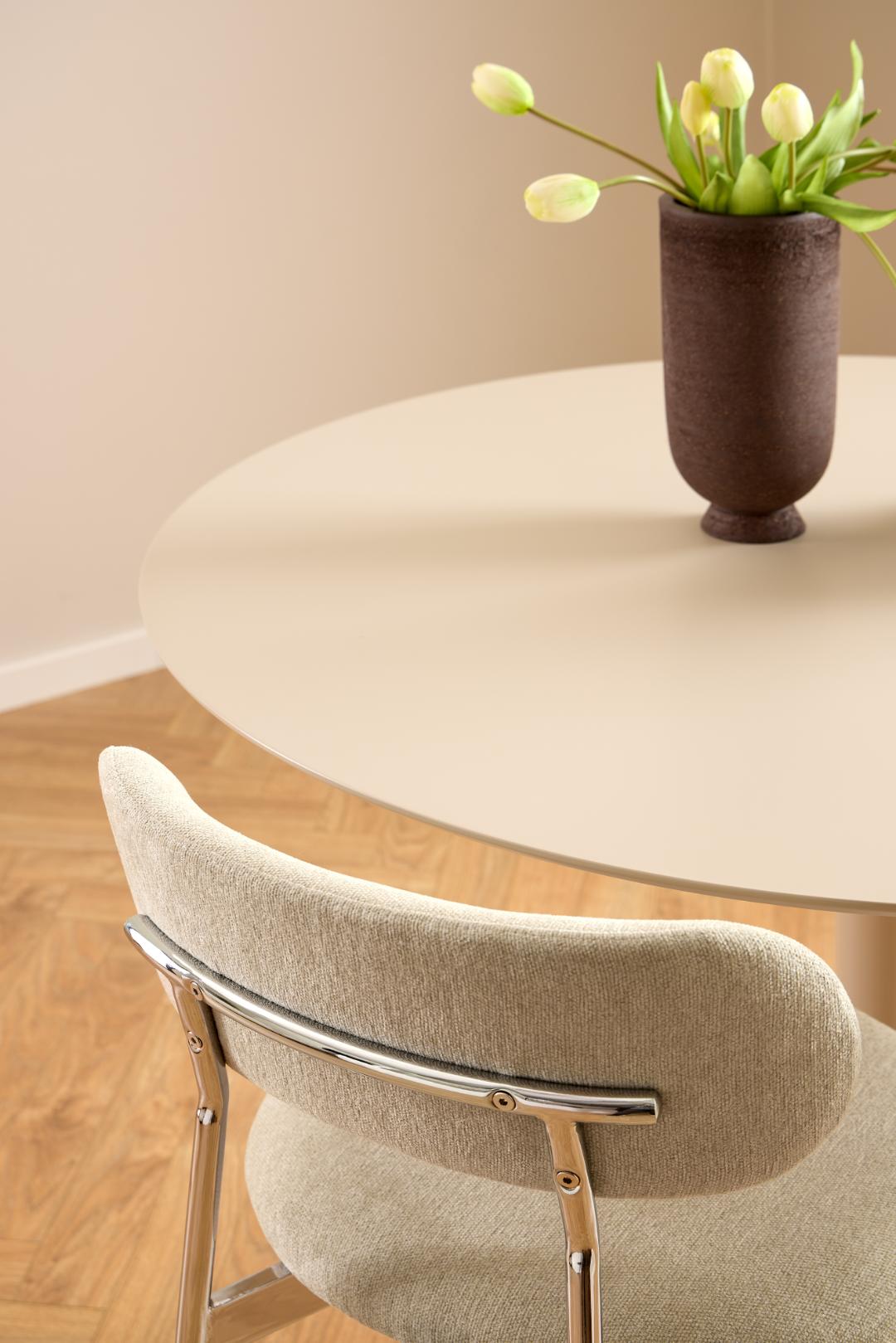 Lyric dining chair