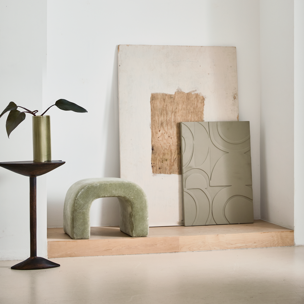 Wall decor Maru
