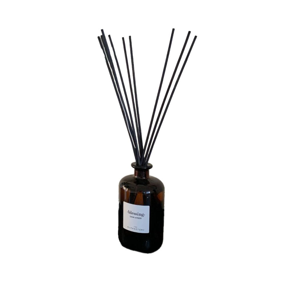 The Olphactory Geurstokjes - Blessing XL Dark Amber 500 ml