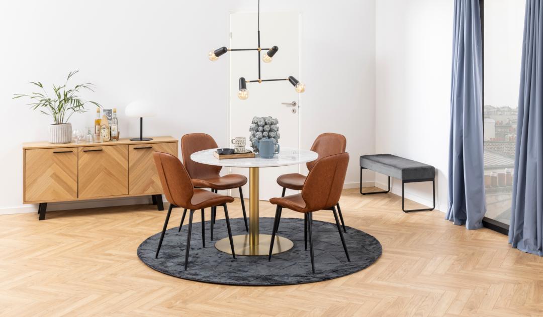 Corby dining table