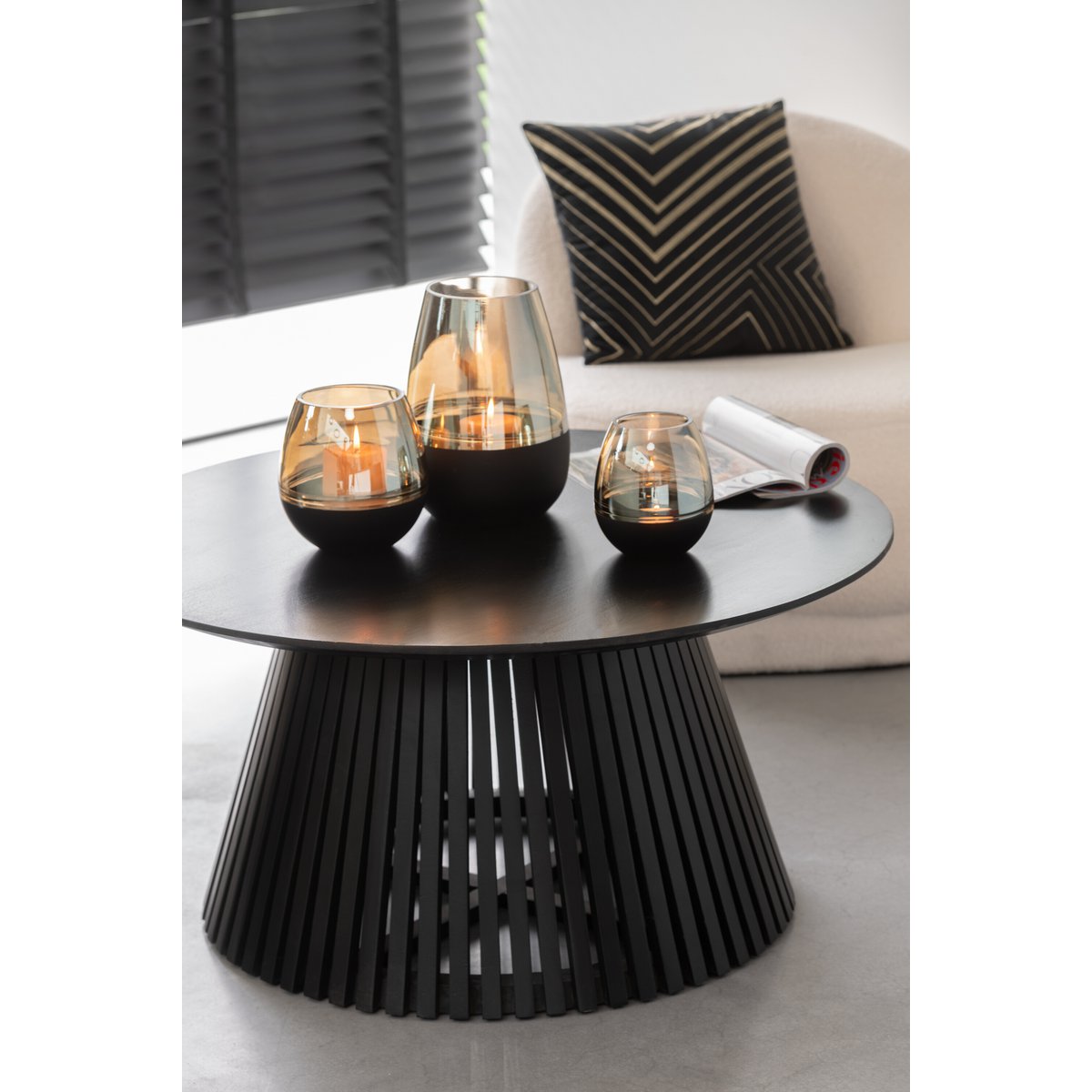 J-Line Tafel Vincent Mangohout Zwart Medium