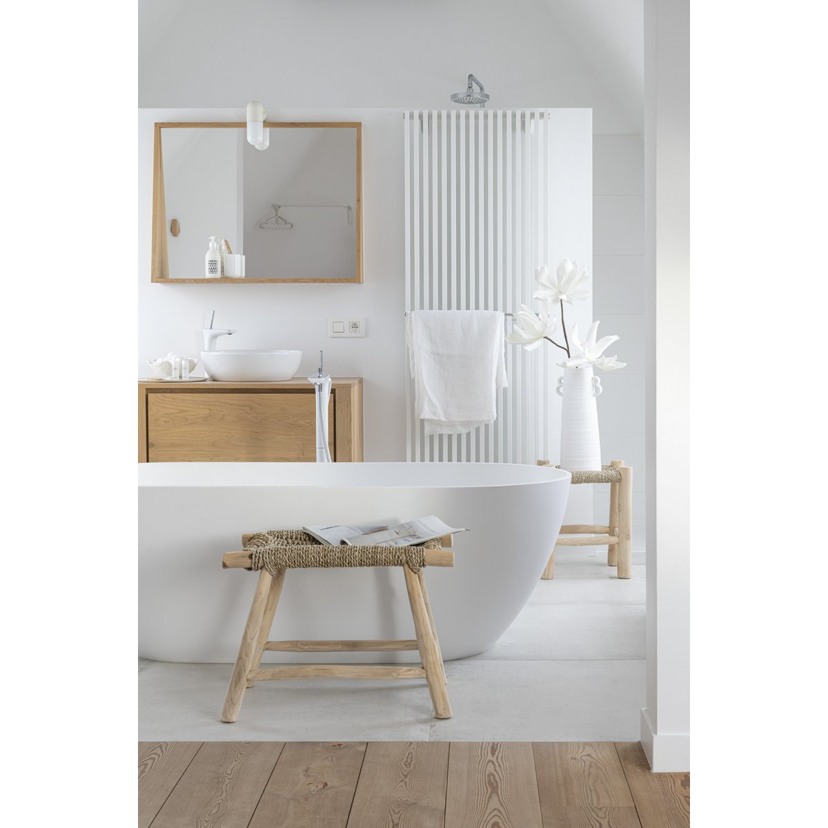 J-Line Vaas Kegel - keramiek - wit - large