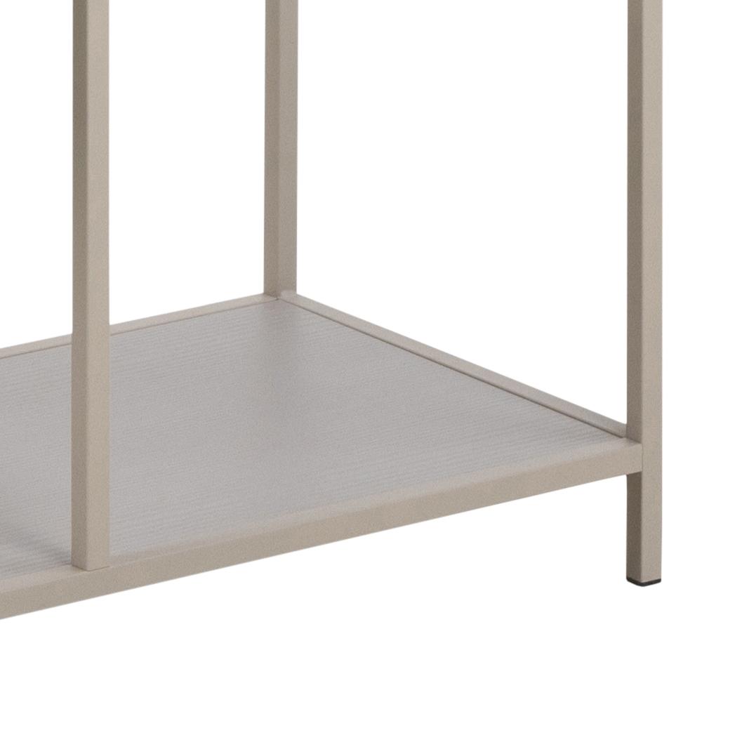 Stijlvolle boekenkast met asymmetrisch design