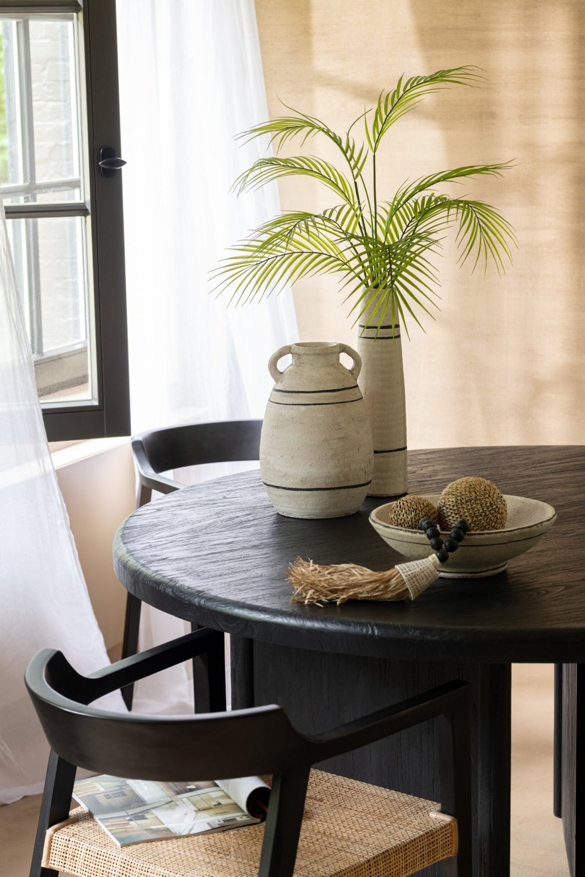 Ronde Eettafel Teakhout Zwart – Ø150 cm