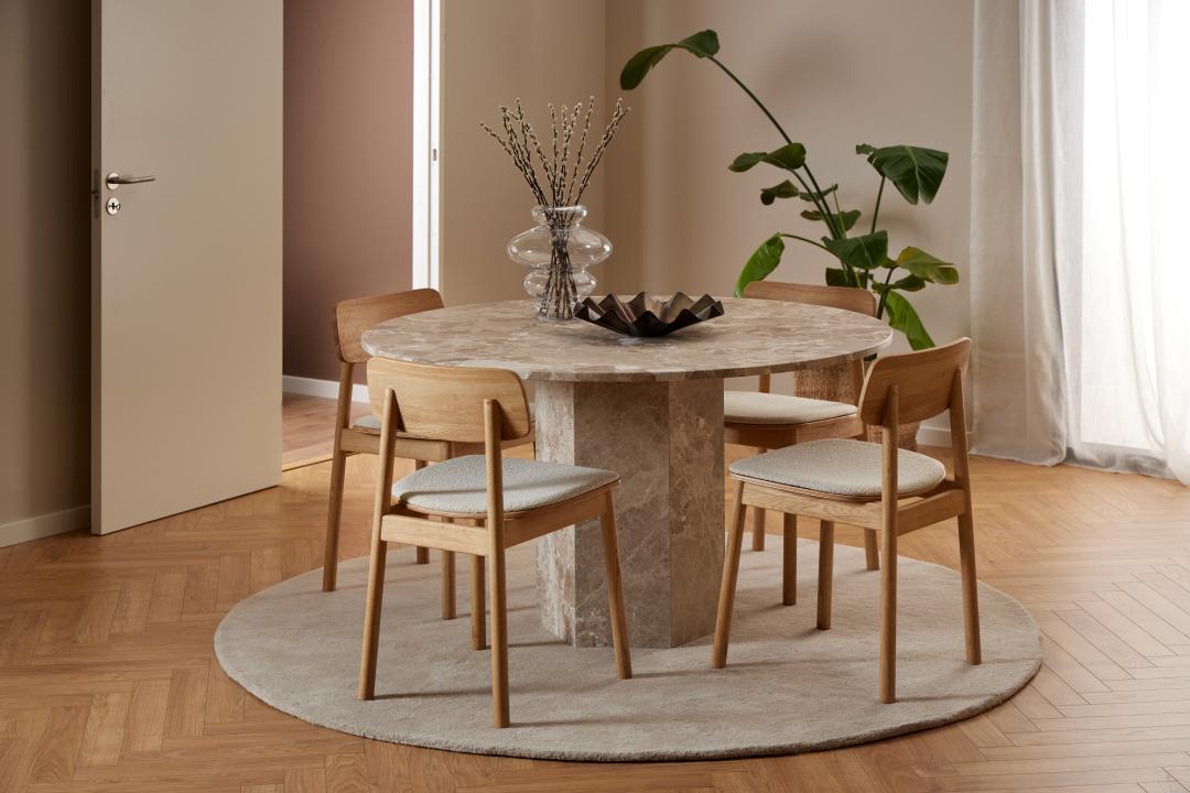 Naxos dining table
