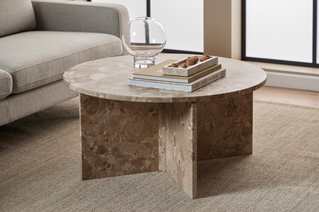 Vega coffee table